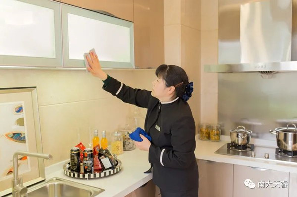 家政服务员干什么的